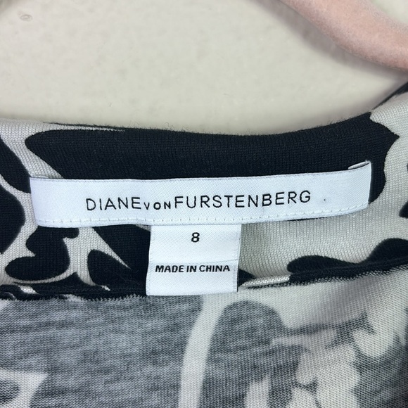 Diane Von Furtstenberg Julian Dahlia black white cotton/silk wrap dress sz 8 - Picture 6 of 10